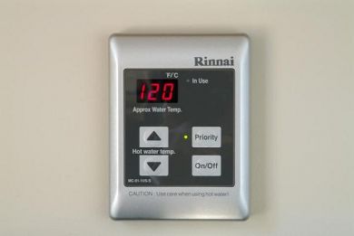 CONTROL ESTANDAR DE TEMPERATURA RINNAI